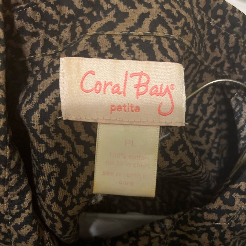 Coral Bay Black and Brown Patterned Top - Picture 3 of 3